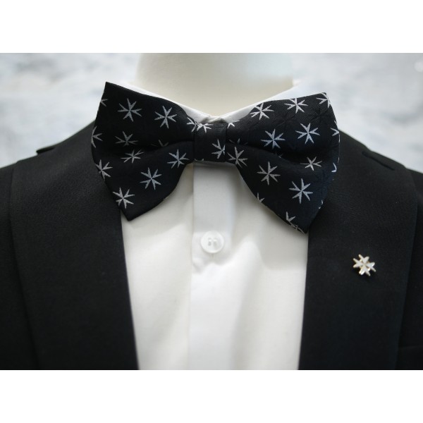 Masonic Bow Tie With Maltese Cross Pattern - English Constitution